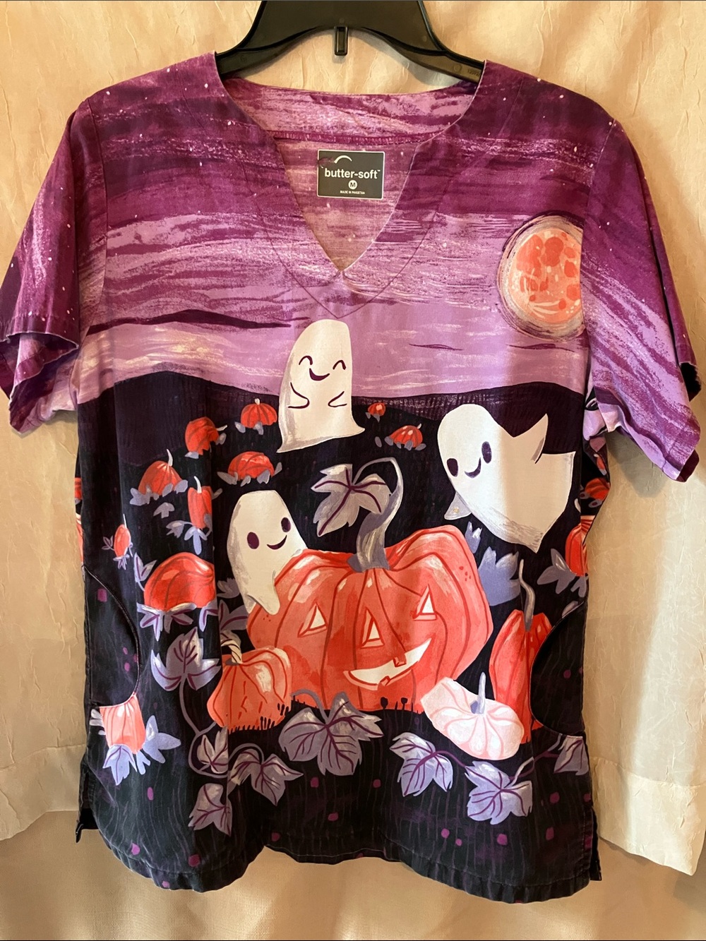 Butter Purple & Orange Halloween PumpkinGhost Scrub Top Vintage